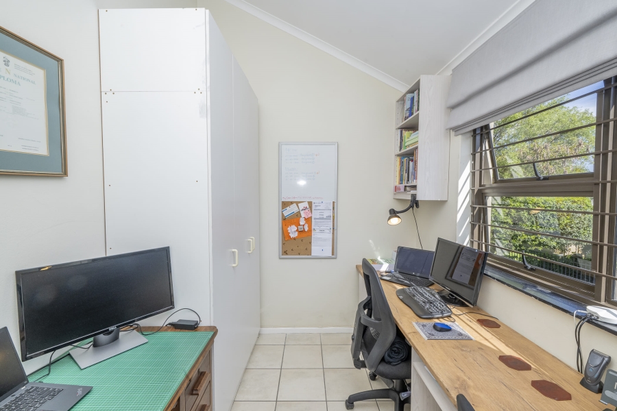 3 Bedroom Property for Sale in La Rochelle Western Cape